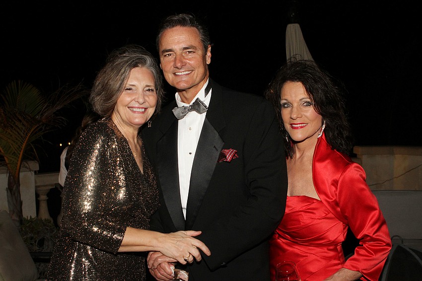 Co-chairwoman Cindy Kaiser with Jeff Kaiser and Beth Cannata