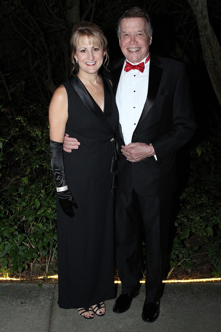 Jane  Leipold and Hal  Johnson