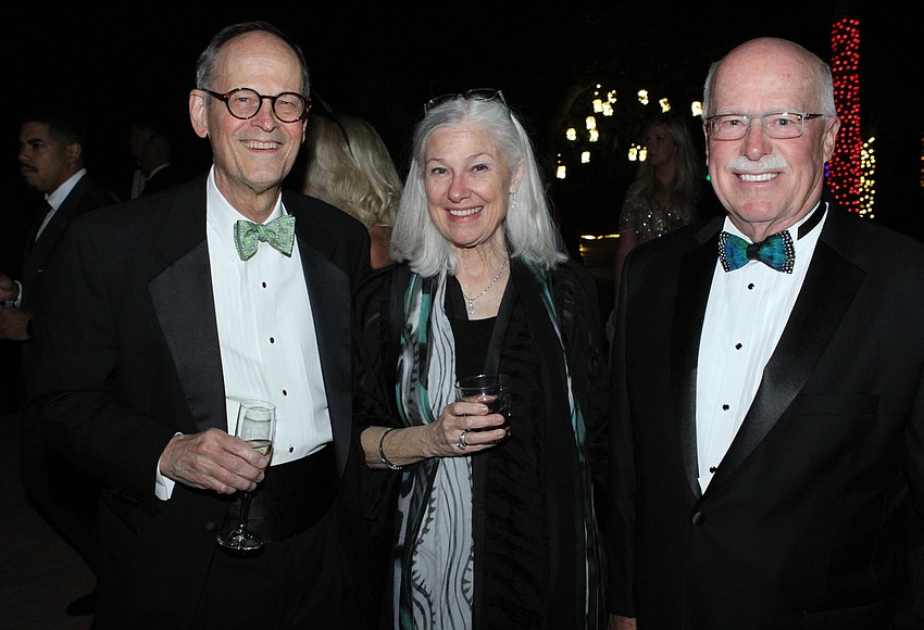 Your Observer Photo Tom and Cameron Icard with Jeff Hotchkiss