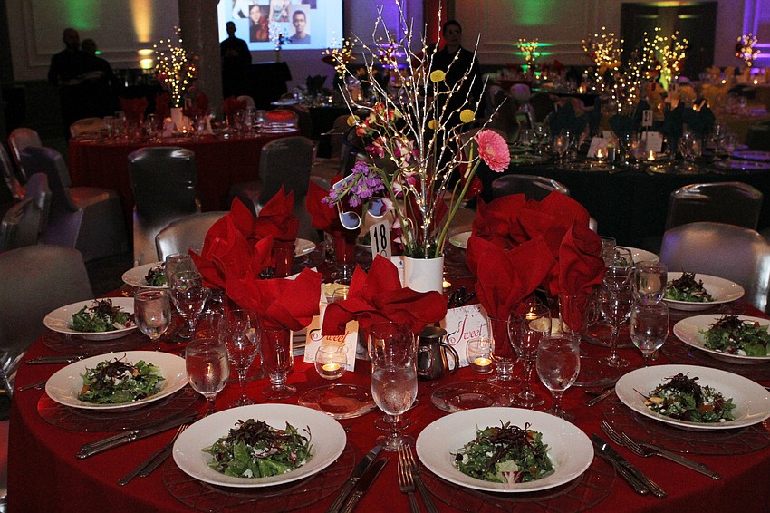 More than 300 guests attended the evening dinner.