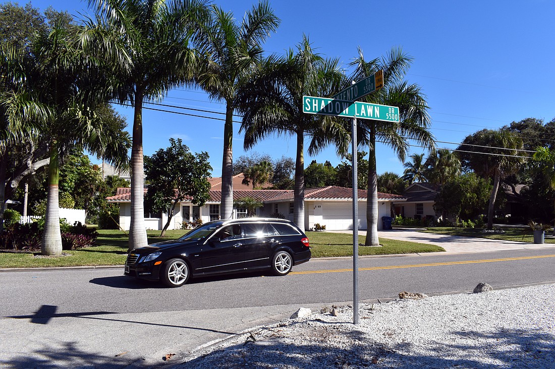 A multiway stop sign is planned for the intersection of Shadow Lawn Drive and Contento Drive.