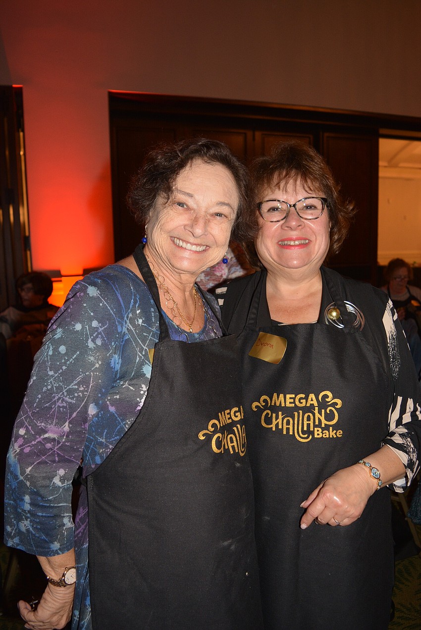 Lakewood Ranch's Paula Reich and Dvora Millstone loved how the event brought together Jewish women from all congregations.