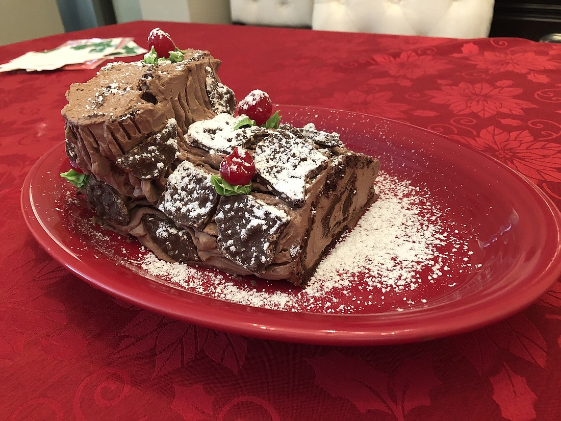 Thanks to the success of my first attempt at buche de Noel (yule log cake), I am now committed to making it every year.