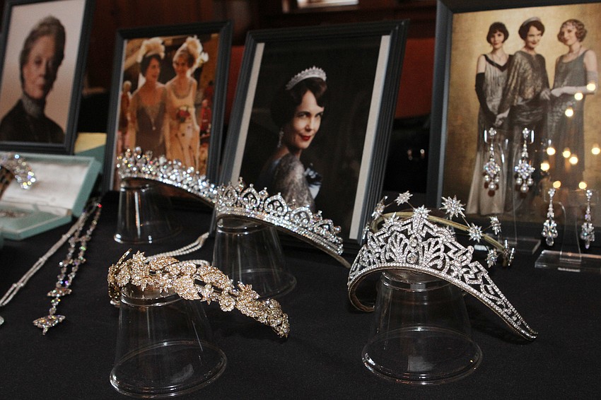 Proceeds from the evening benefited New College student scholarships.