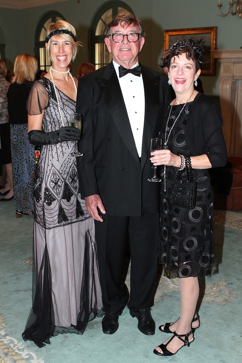 Barbara and Steve Crane with Susan Chitwood