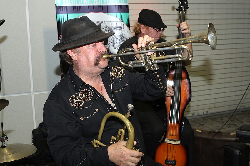 The band kept the night lively.