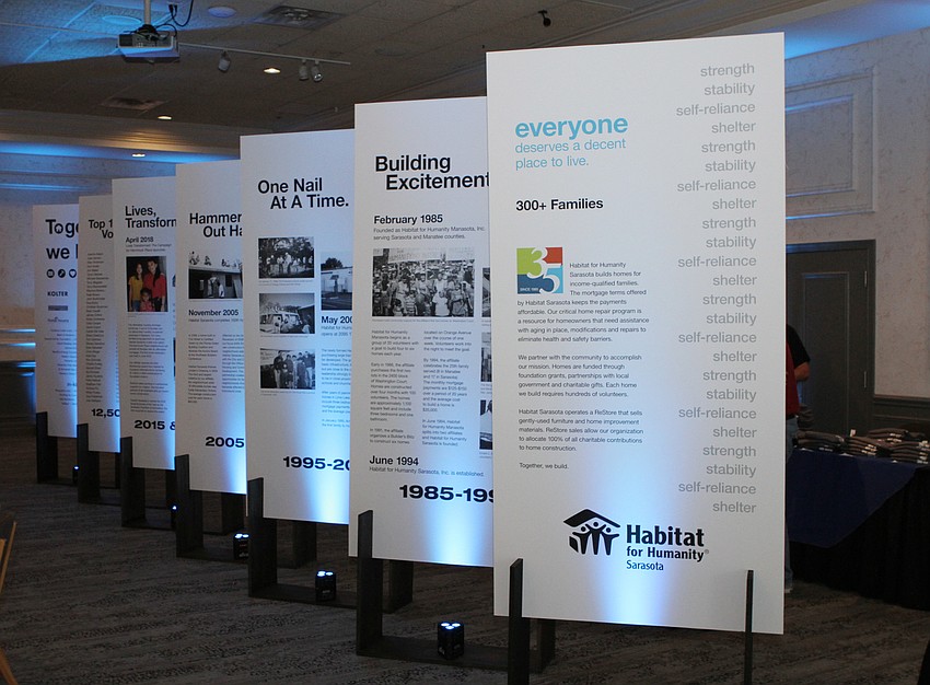 More than 200 guests were at the meeting.