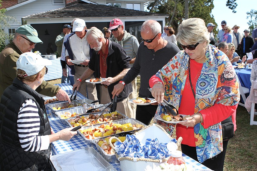 Supporters dined on low-country boil seafood.