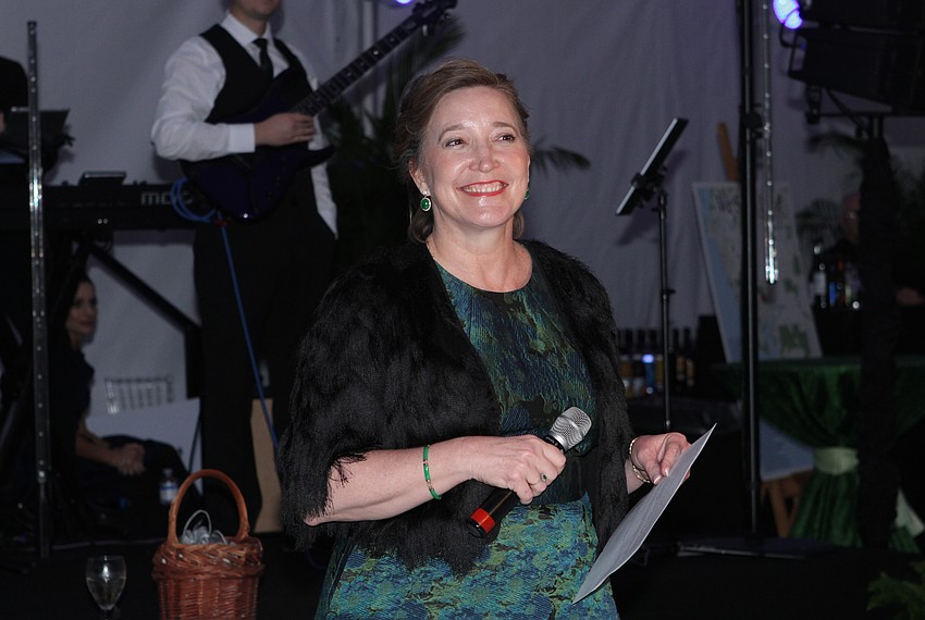 President Christine Johnson started the dinner program.