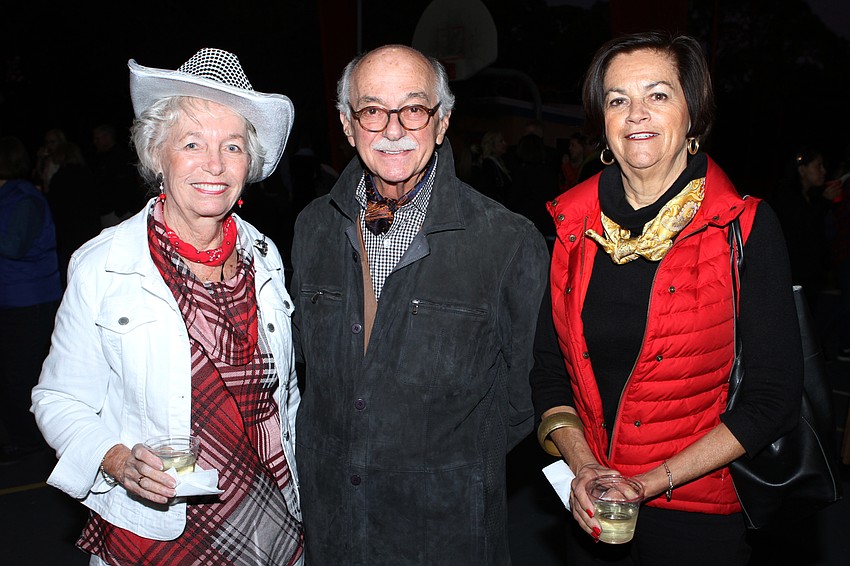 Sally Brown, chair Lee DeLieto and Nancy Arbuckle