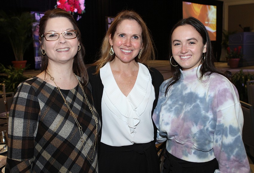 Your Observer Photo Melanie Johnston and Jeanne and Hannah Grill