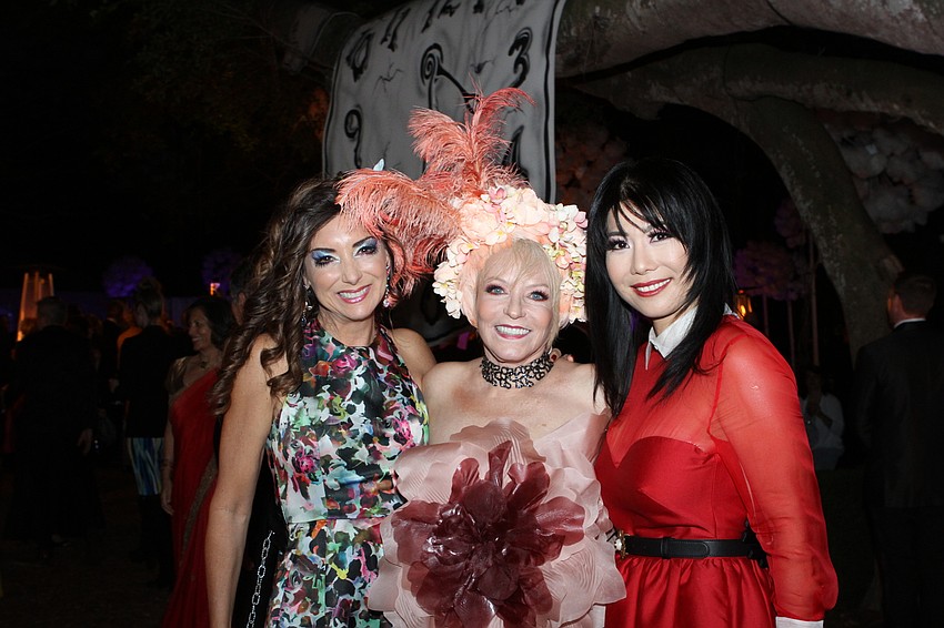 Donna Koffman, Elisabeth Waters,  Jaclyn Brunckhorst