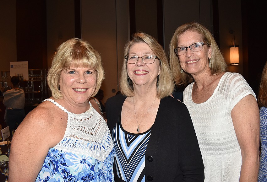 Your Observer | Photo - Debbie Orth, Cheril McGinnis and Linda Neidert