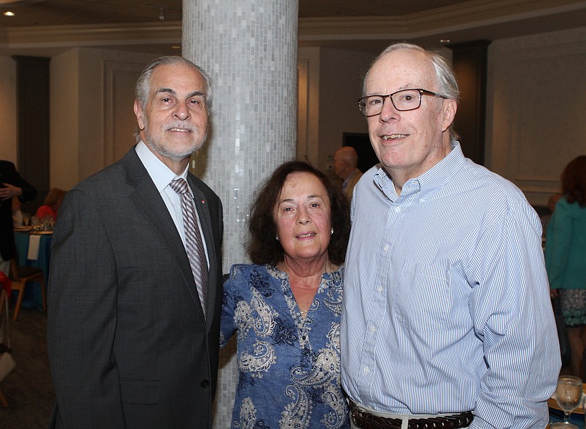 Artistic Director Victor DeRenzi with Camille and Bob Thinnes