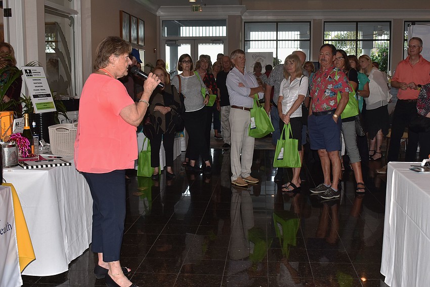 Gail Loefgren thanks the crowd for coming.