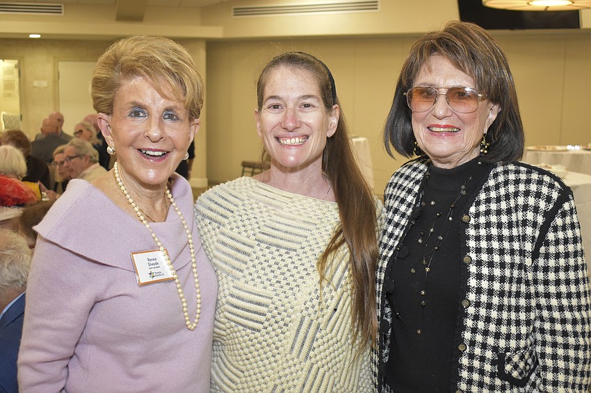 Renee Sheade, Rabbi Elaine Glickman and Jacqui Kaufer