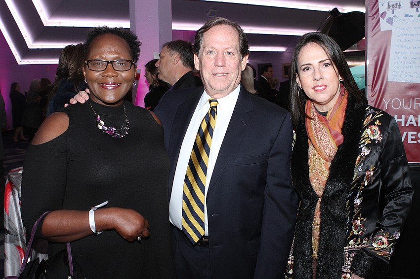 Rachel Shelley, Michael Shelton and Clara Reynardus De Villanueva