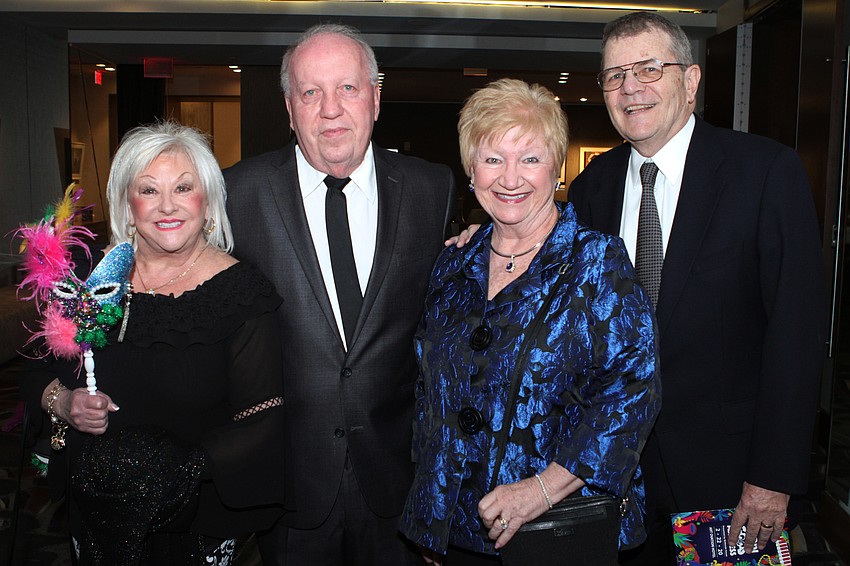 Linda Olson, Mike Nike, Tim and Irene Vincent