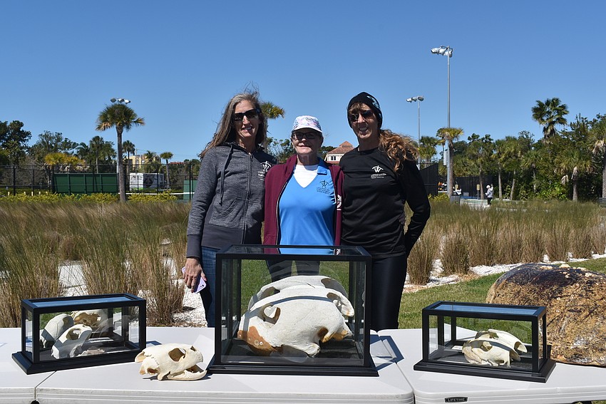 Cyndi Seamon, Connie Schindewolf and Charlene Donnelly