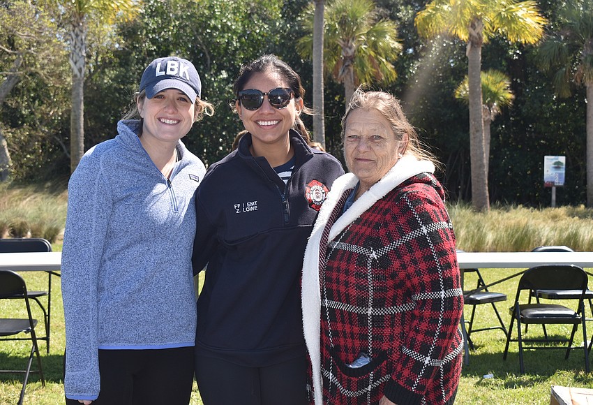 Your Observer Photo Savannah Schield, Michelle Lowe and Trish Shinkle