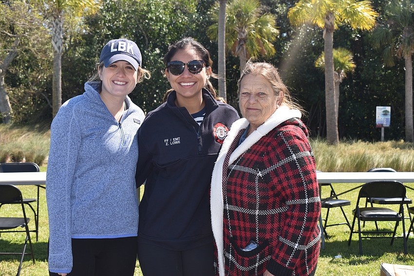 Savannah Schield, Michelle Lowe and Trish Shinkle