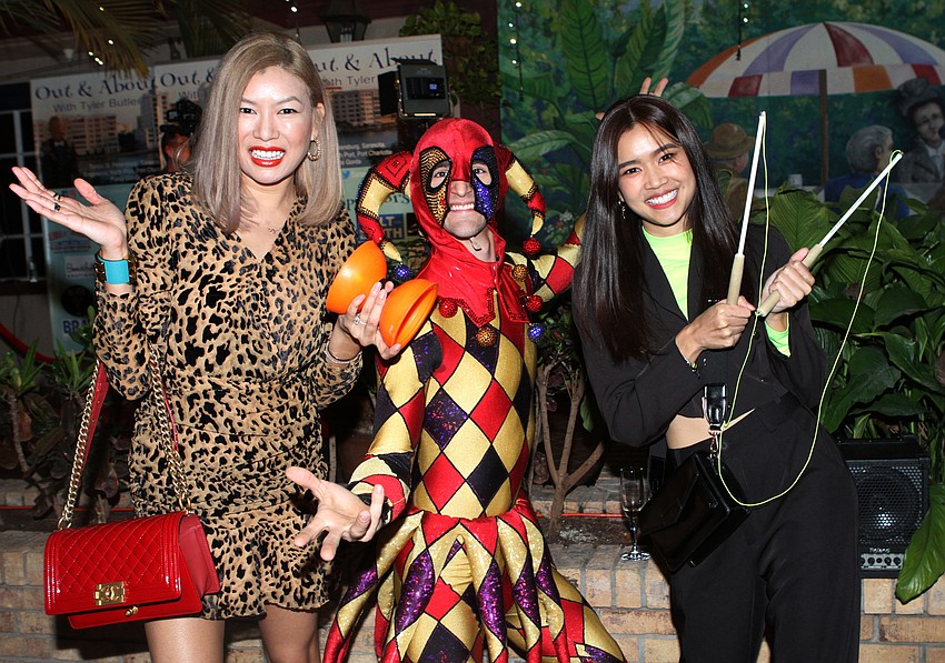 Patra and Punch Rueangaram