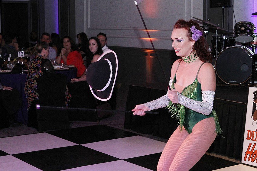 Gina the Juggler performed for the crowd.