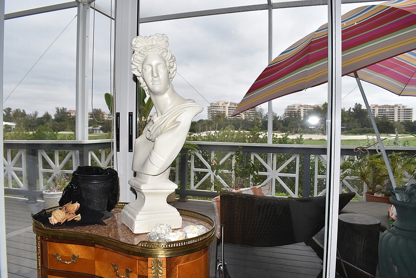 A marble bust in Lammers' bedroom.