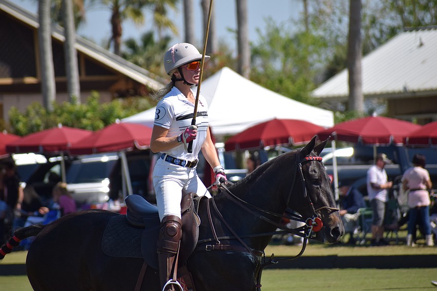 San Saba's Taylor Scilufo is ready for the Sarasota Women's Challenge to begin.