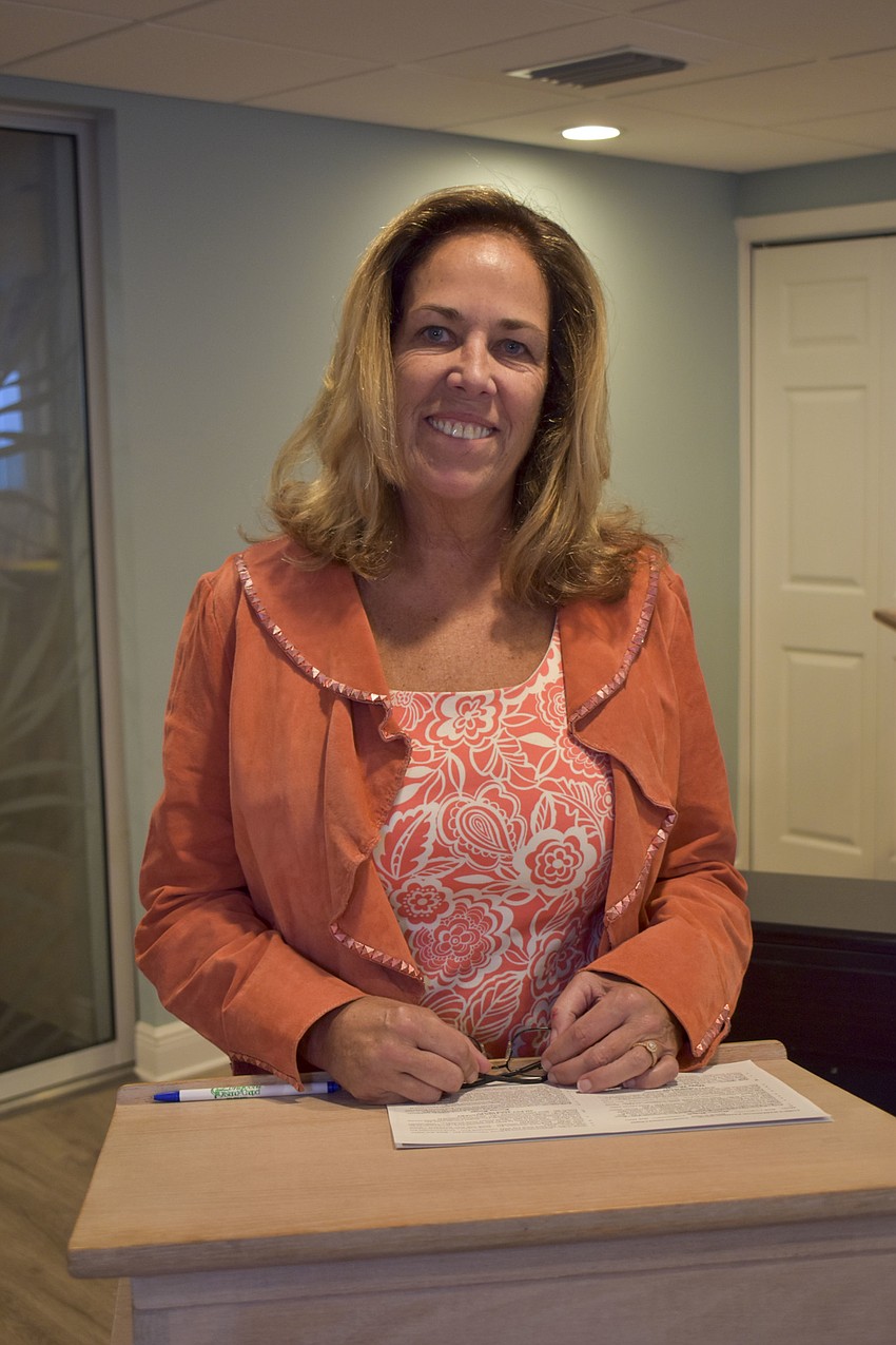 Bah Hero serves as the emcee of the fashion show.