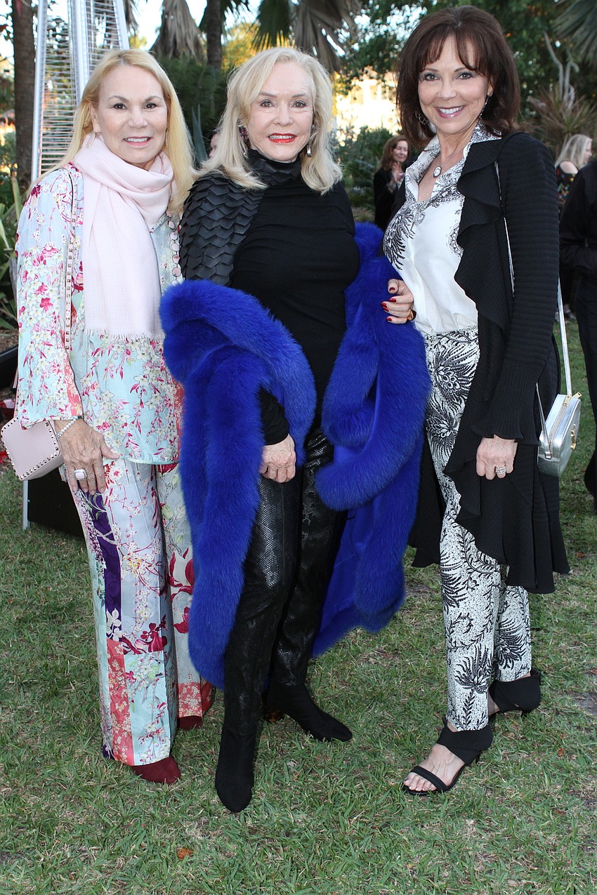 Brenda DuCrea, Margaret Wise, and Ronna Bridges