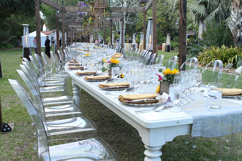 This year seated 176 patrons.