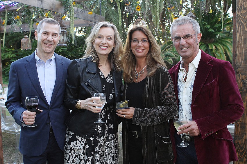 David Welle and Rosemary Reinhardt with Margie and Kelvin Cooper