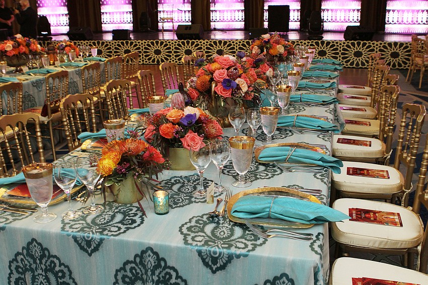 400 guests attended the event.