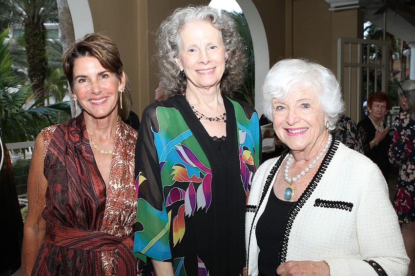 Audrey Robbins, Stephanie Sundine and Carol Brualdi
