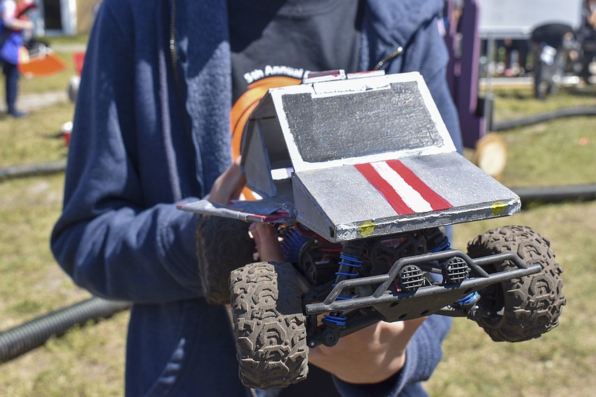 Team Farza's remote control cars won Grand Champion.
