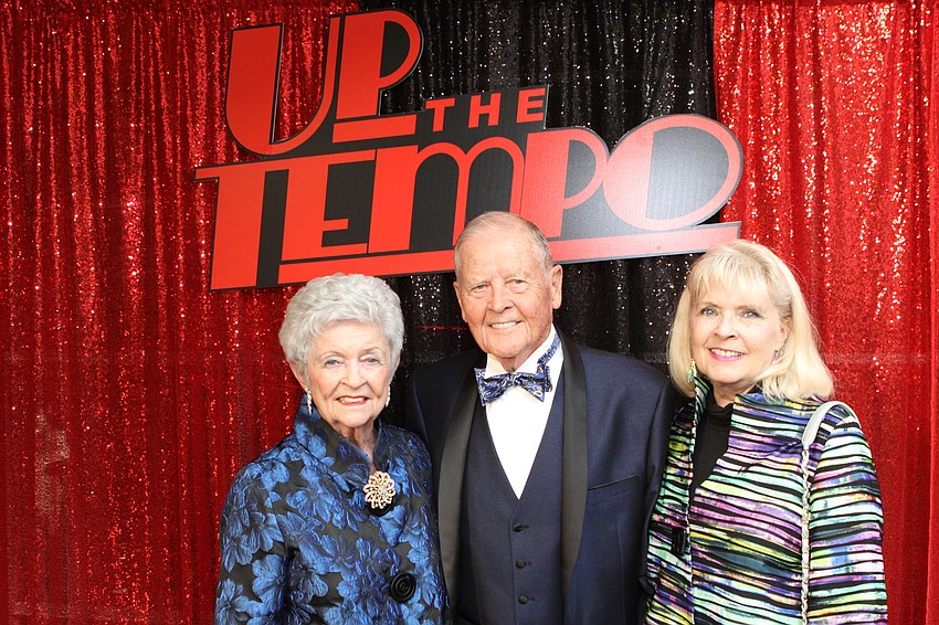 JoAnn and Don Burhart with Kandy Kaak