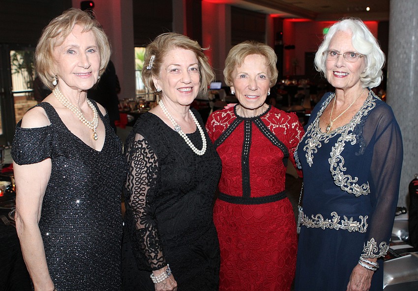 Helena Panoyan, Alina Otal, Ellie Faber and Karin Murphy