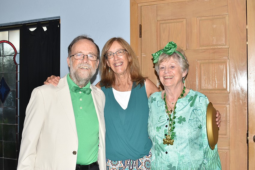 Vinny and Donna Flynn with Deirdre Scueppert