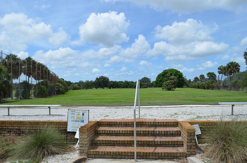The practice range was empty.