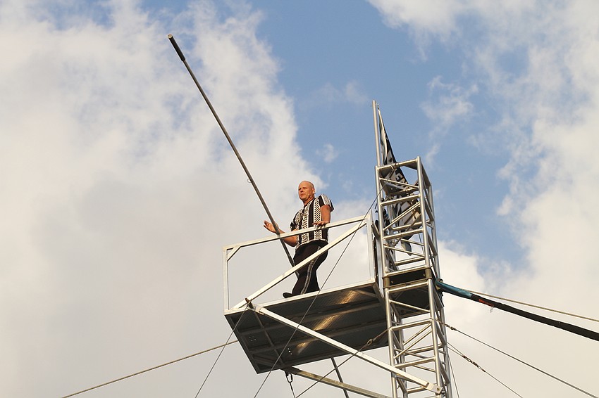 Nik Wallenda addressed audiences about the importance of overcoming fear.