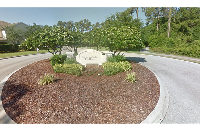 Richard Williams, 35, of Bradenton, was arrested 10:45 p.m. Monday and charged with the murder of 17-month-old William â€œQuinceyâ€ Pollard at their apartment in the 6200 block of Rosefinch Court, according to a Manatee County Sheriffâ€™s Office arrest report