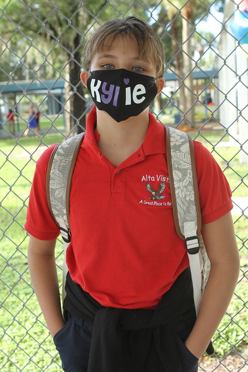 Kylie Evans, 10, is ready to learn at Alta Vista Elementary School.  Harry Sayer