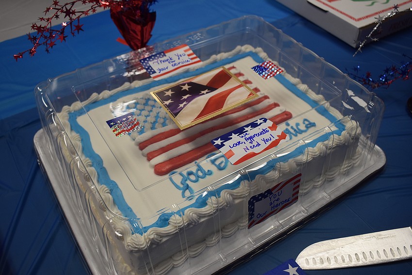 Joanne Forch ordered a patriotic cake from Costco and attached a thank-you note.