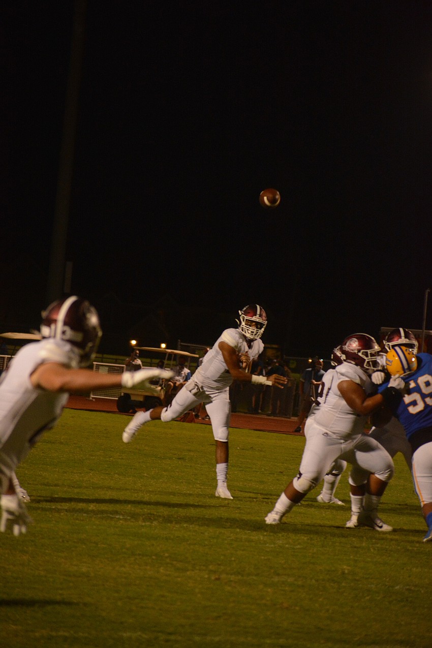 Shawqi Itraish connects with Carson Goda for their second touchdown of the game.