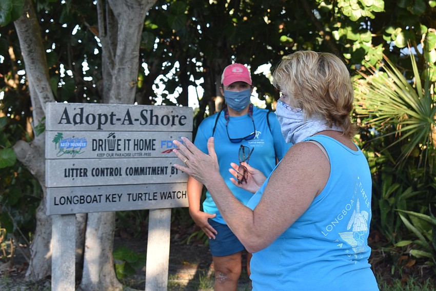 Dawn DiFoggio gives out assigments.