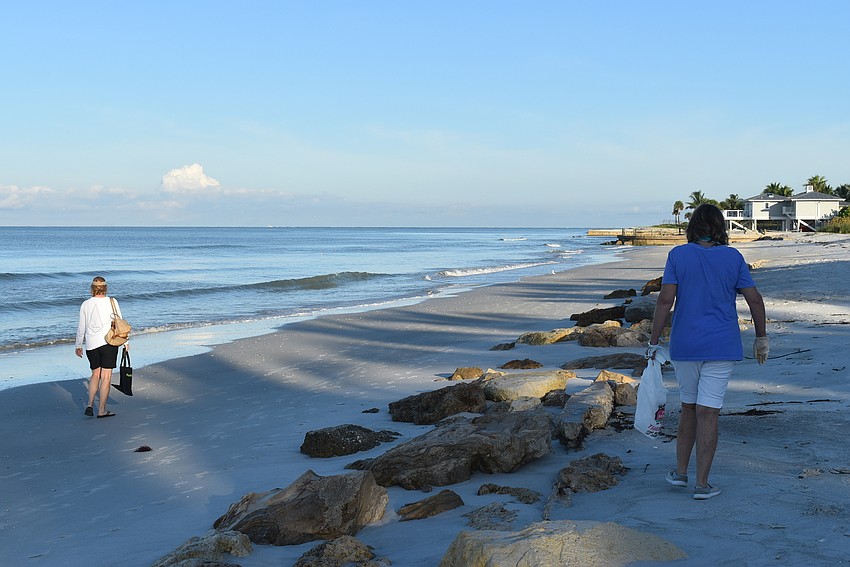 Carlyn Vigil and Laurel Phillips head north.