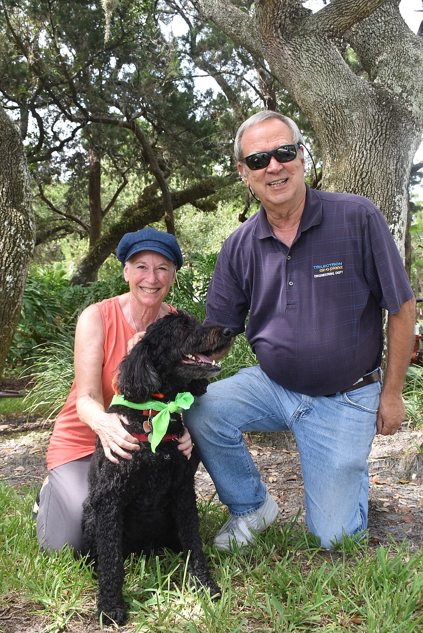 Ginny, Reba and Ed Upshaw