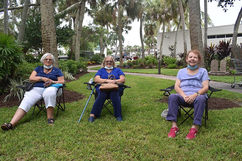 Josefina Nuevo, Julia Detloff and Laurie Meison