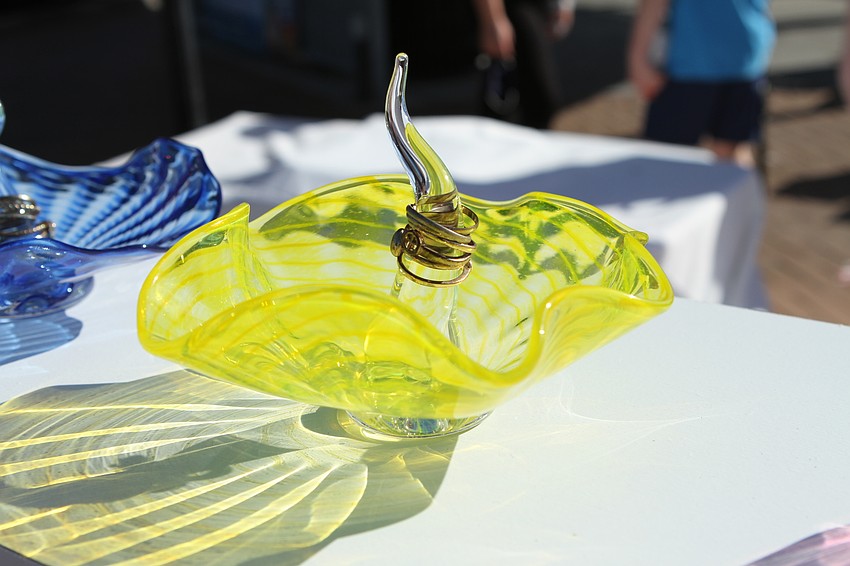 John Fradis Art Glass had several glass sculptures.